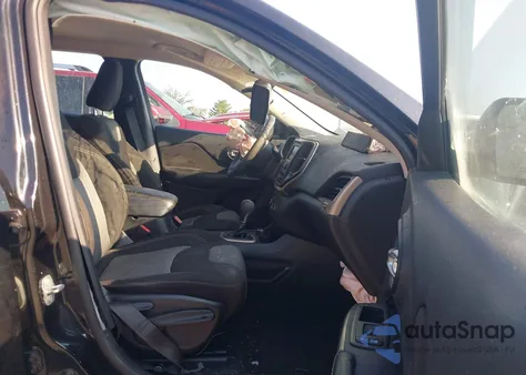 2014 Jeep Cherokee Sport from USA, damaged, VIN 1C4PJMAB3EW311381